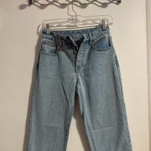 BRANDY MELVILLE MOM JEANS